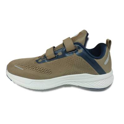 Zapatillas Running Hombre Green Circle Leo Velcro Verde con plantilla Memory Foam | Dml Sport